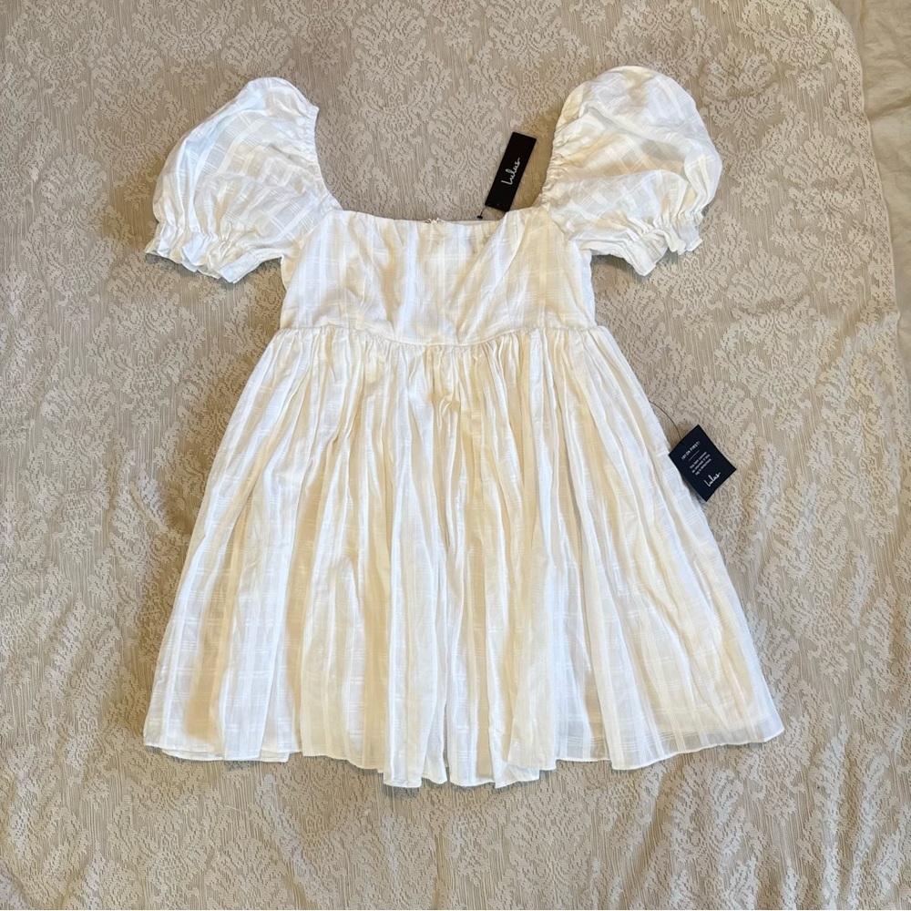NWT Lulus A day in Paris puff sleeve babydoll square neck mini dress - Picture 2 of 10